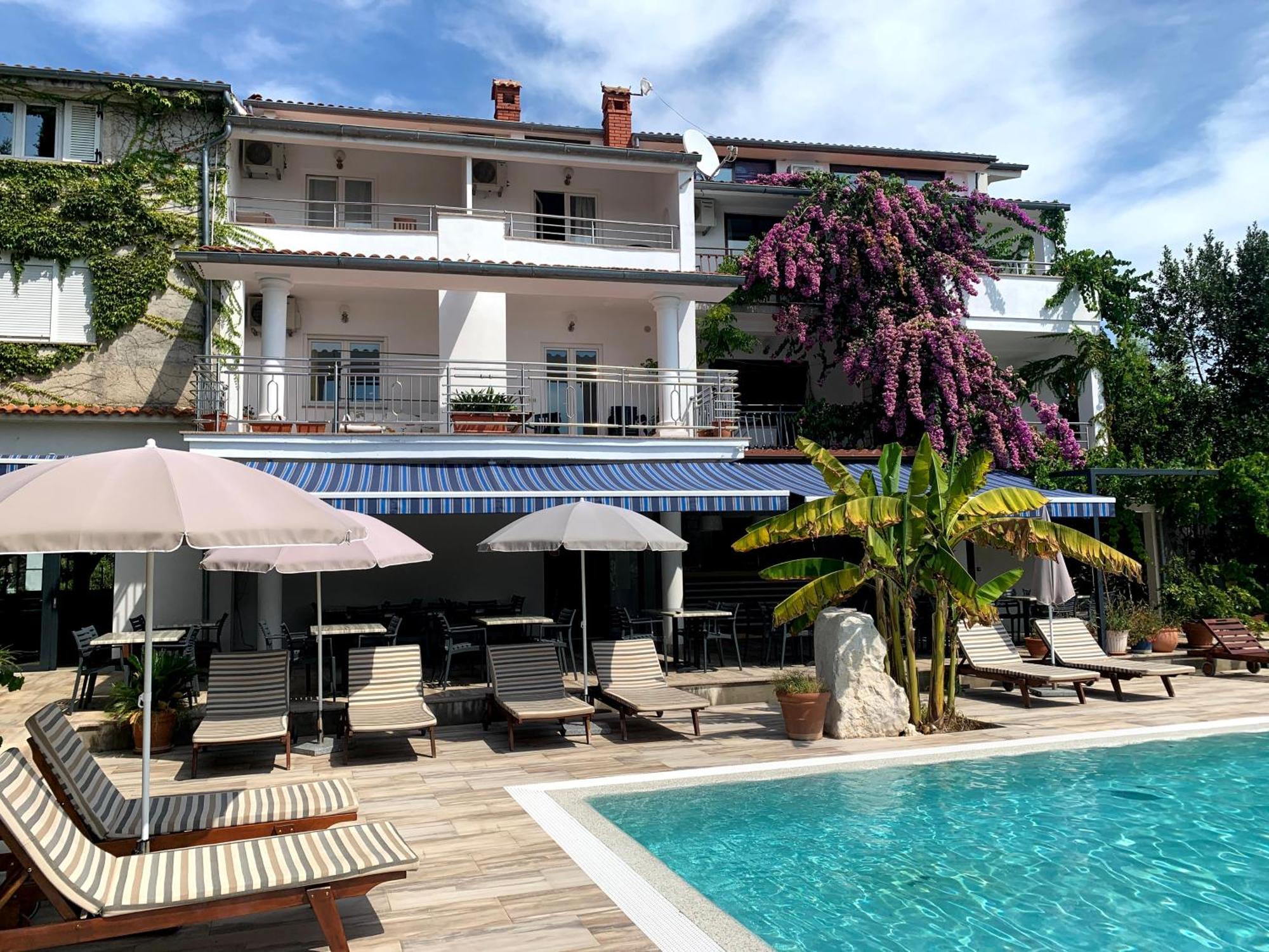 Gargamelo Pension Пореч Екстер'єр фото