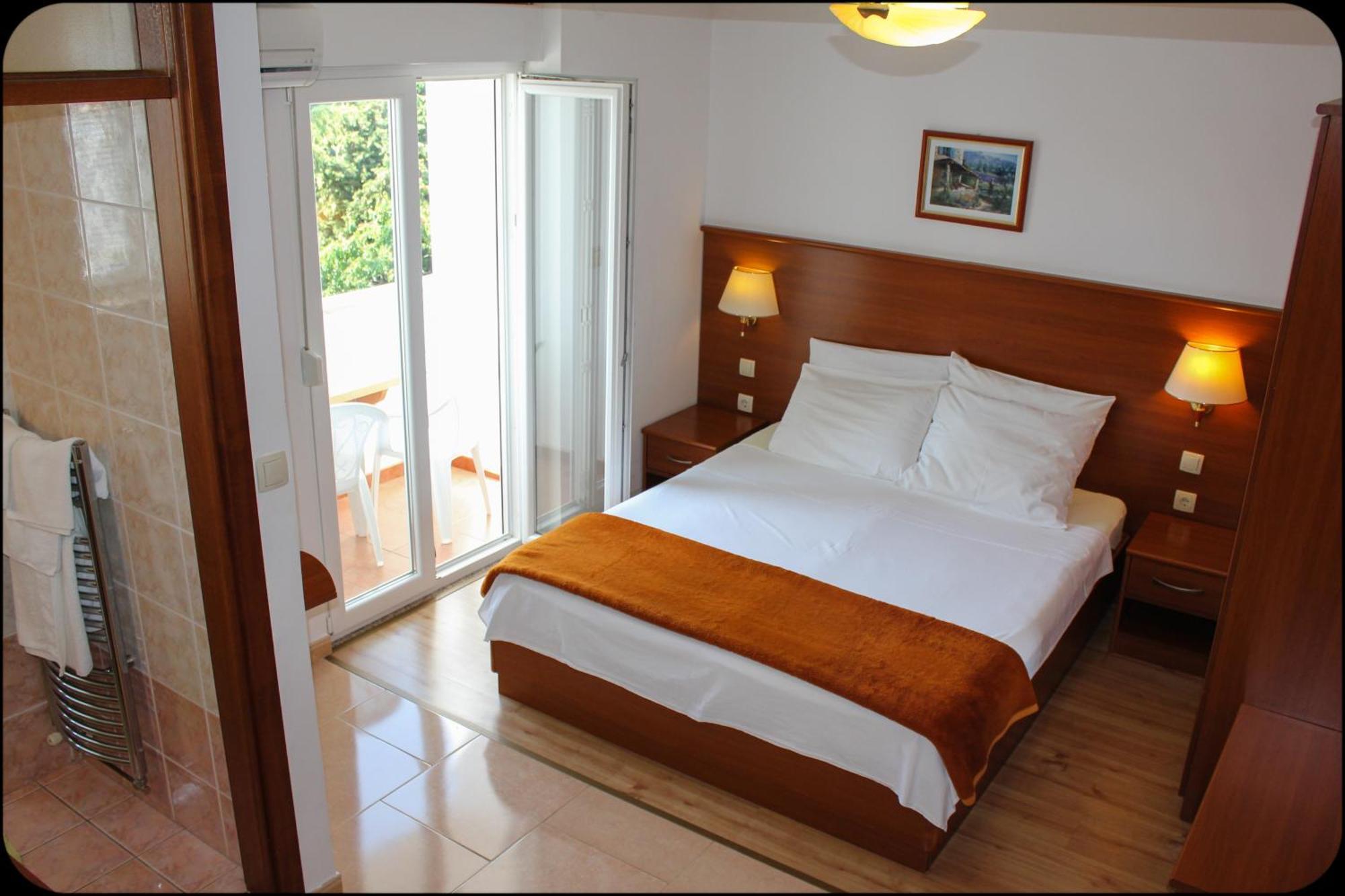 Gargamelo Pension Пореч Екстер'єр фото