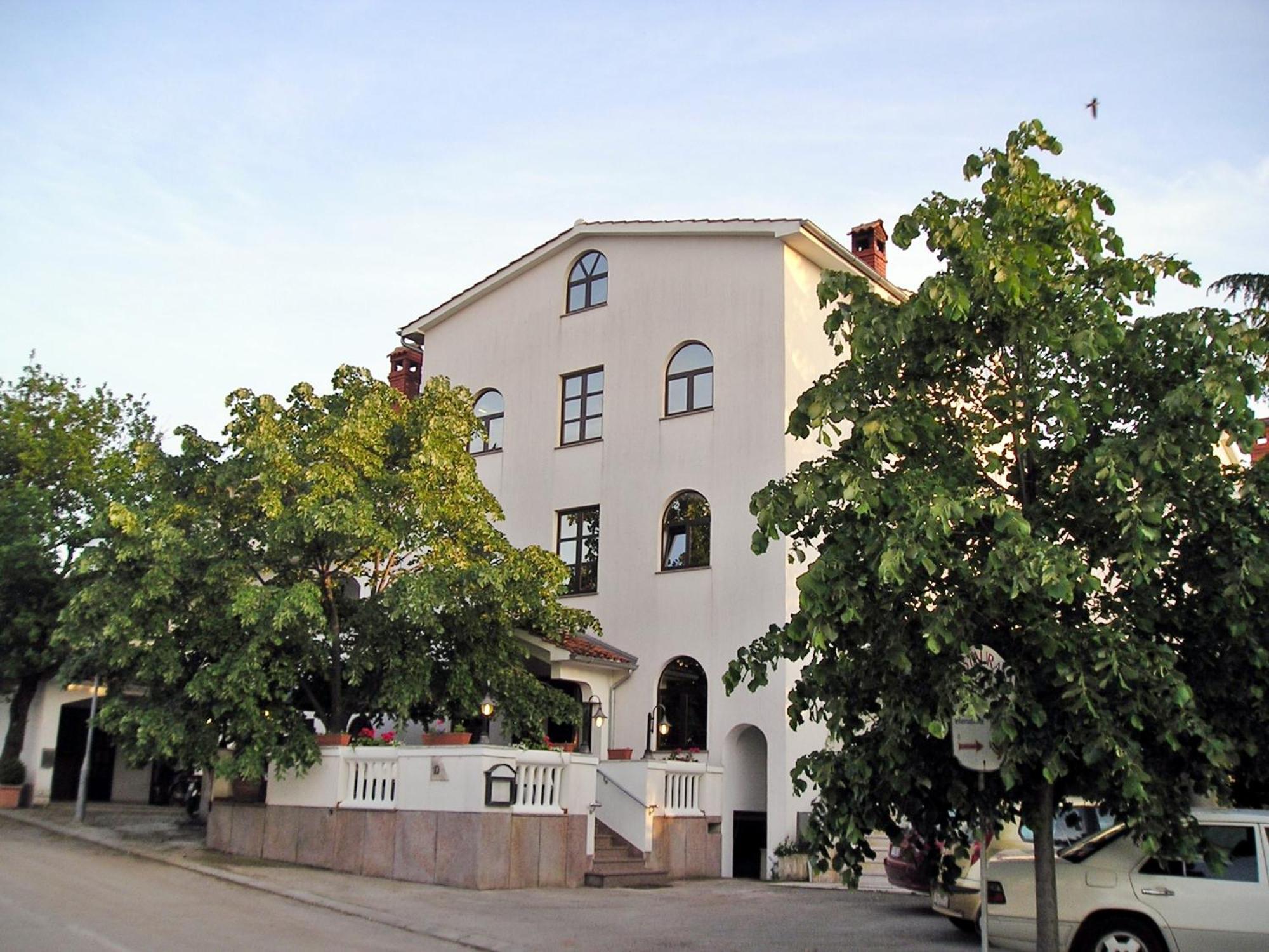 Gargamelo Pension Пореч Екстер'єр фото
