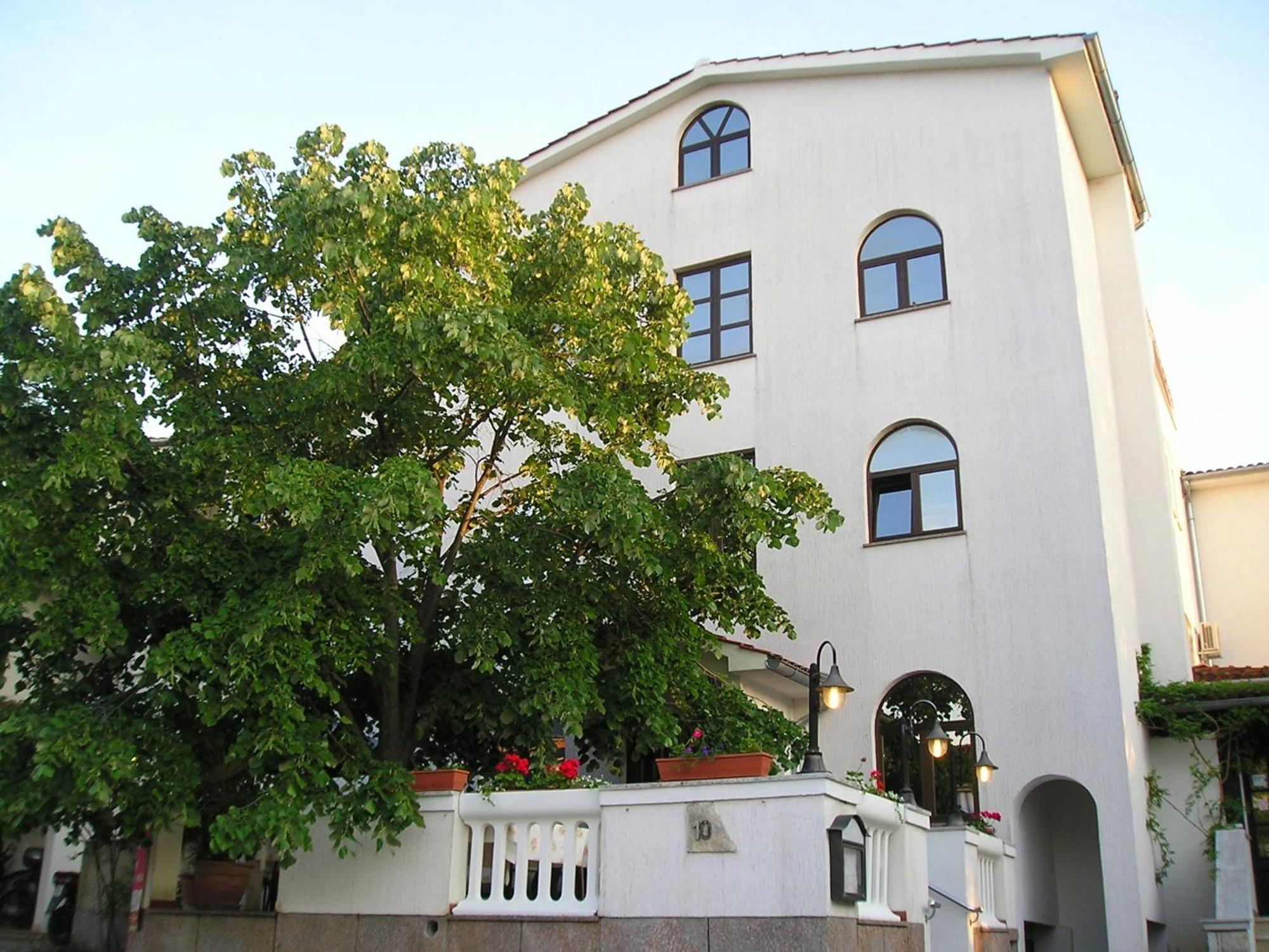 Gargamelo Pension Пореч Екстер'єр фото