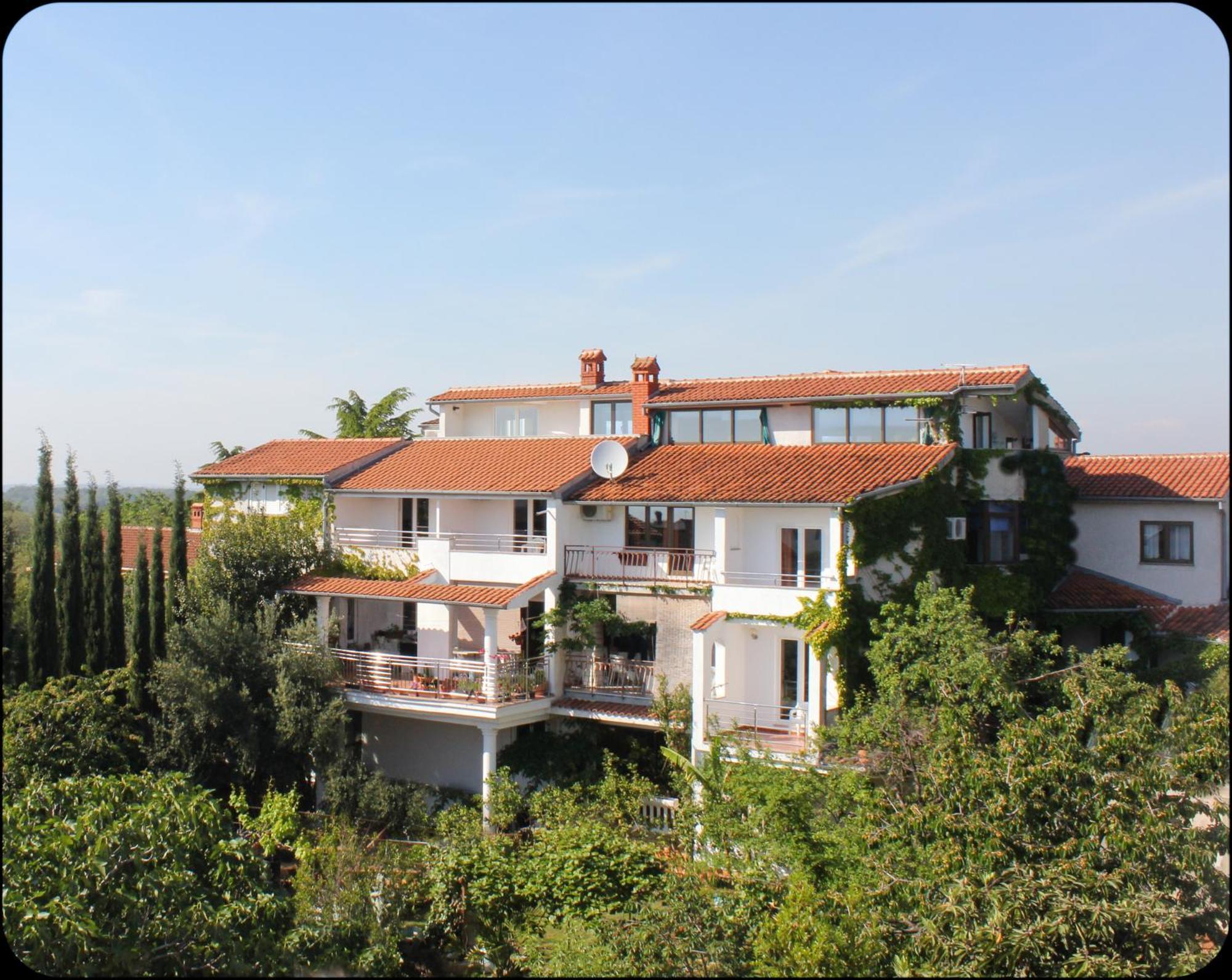 Gargamelo Pension Пореч Екстер'єр фото