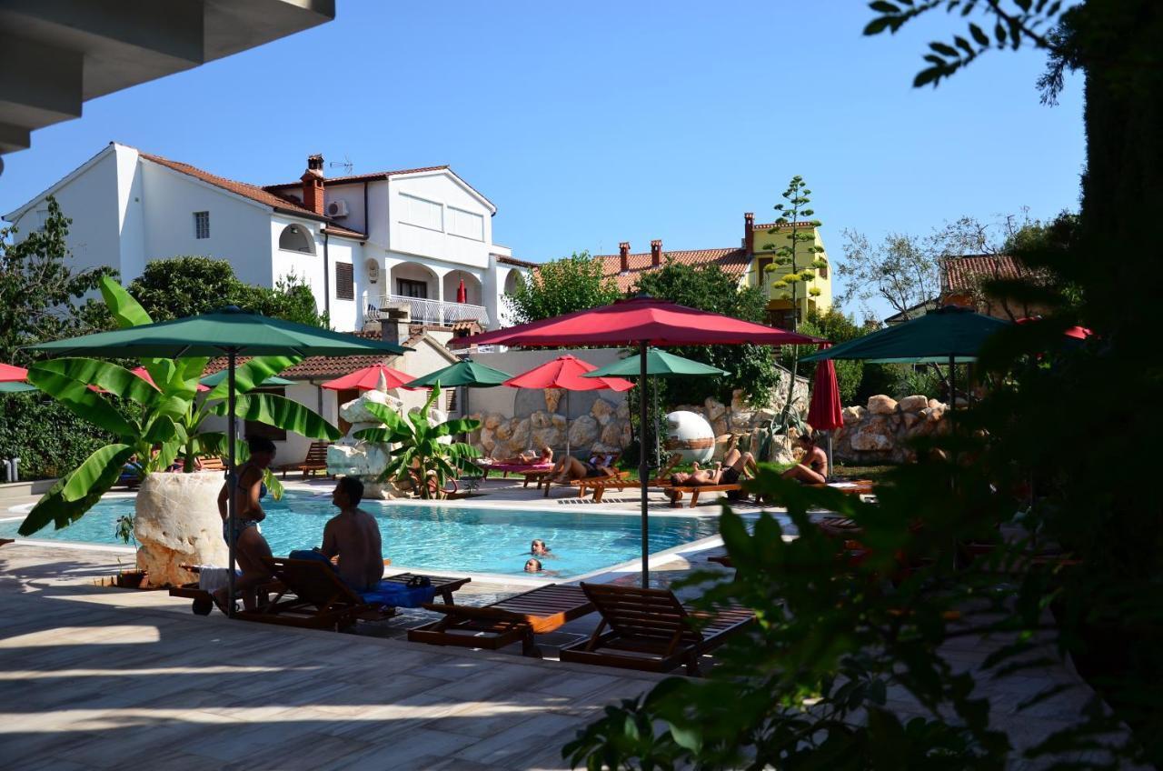Gargamelo Pension Пореч Екстер'єр фото